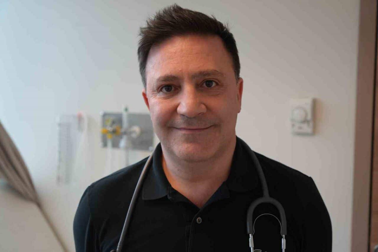 Göğüs Hastalıkları Uzmanı Prof. Dr. Şevket Özkaya, ani ölümlerin "kalp