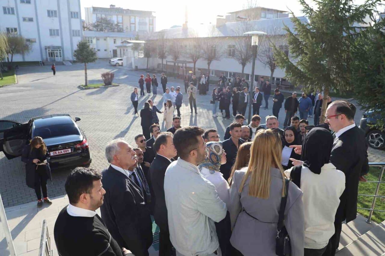 Atatürk Üniversitesi Rektörü Prof. Dr. Ahmet Hacımüftüoğlu, Horasan ve Pasinler