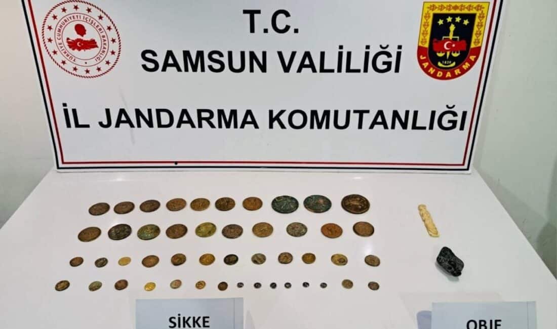 Samsun’da Jandarma, 47 Sikke ve 2 Tarihi Eser Tespit Etti Samsun'da jandarma, bir araca düzenlediği operasyonda 47 sikke ve 2