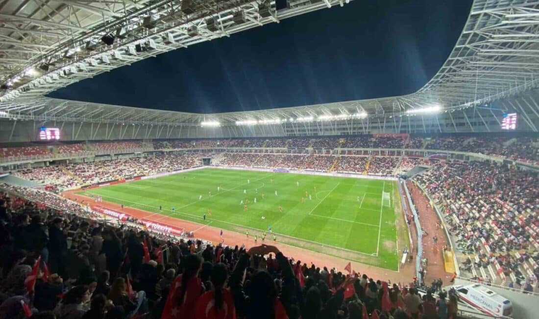 Sivas’ta Ziraat Türkiye Kupası Finali İçin Fikir Birliği Sağlandı Sivas Belediye Başkanı Adem Uzun, Ziraat Türkiye Kupası finalinin 4