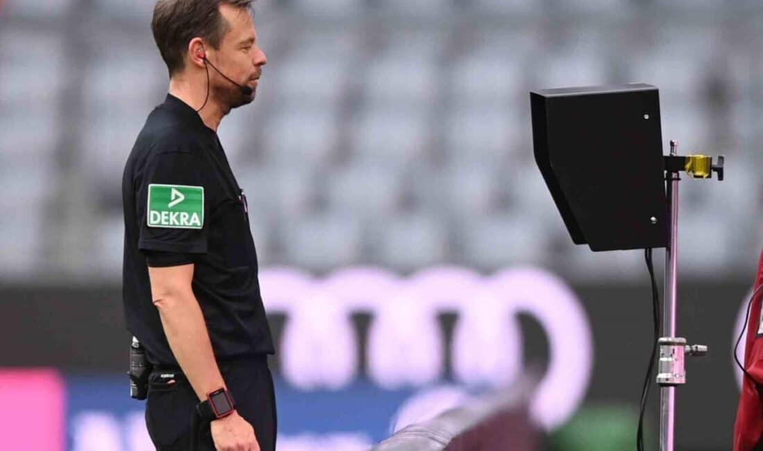 Sivasspor-Fenerbahçe Maçında VAR Görevi Almanya’dan Markus Schmidt’e Verildi Trendyol Süper Lig'in 31. haftasında Sivasspor ile Fenerbahçe karşılaşacak. Maç