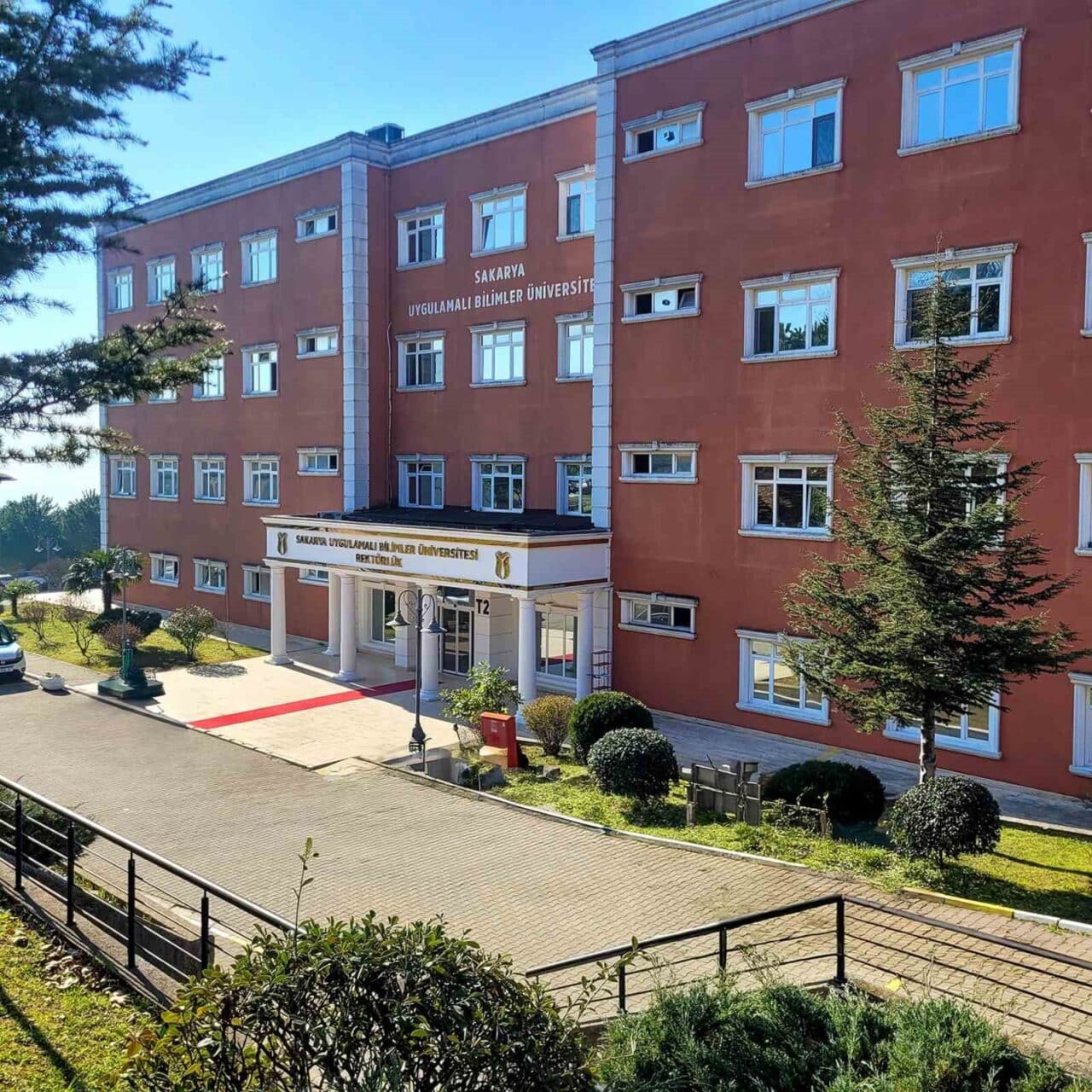 Sakarya Uygulamalı Bilimler Üniversitesi, 2024 KPSS ile toplam 15 sözleşmeli