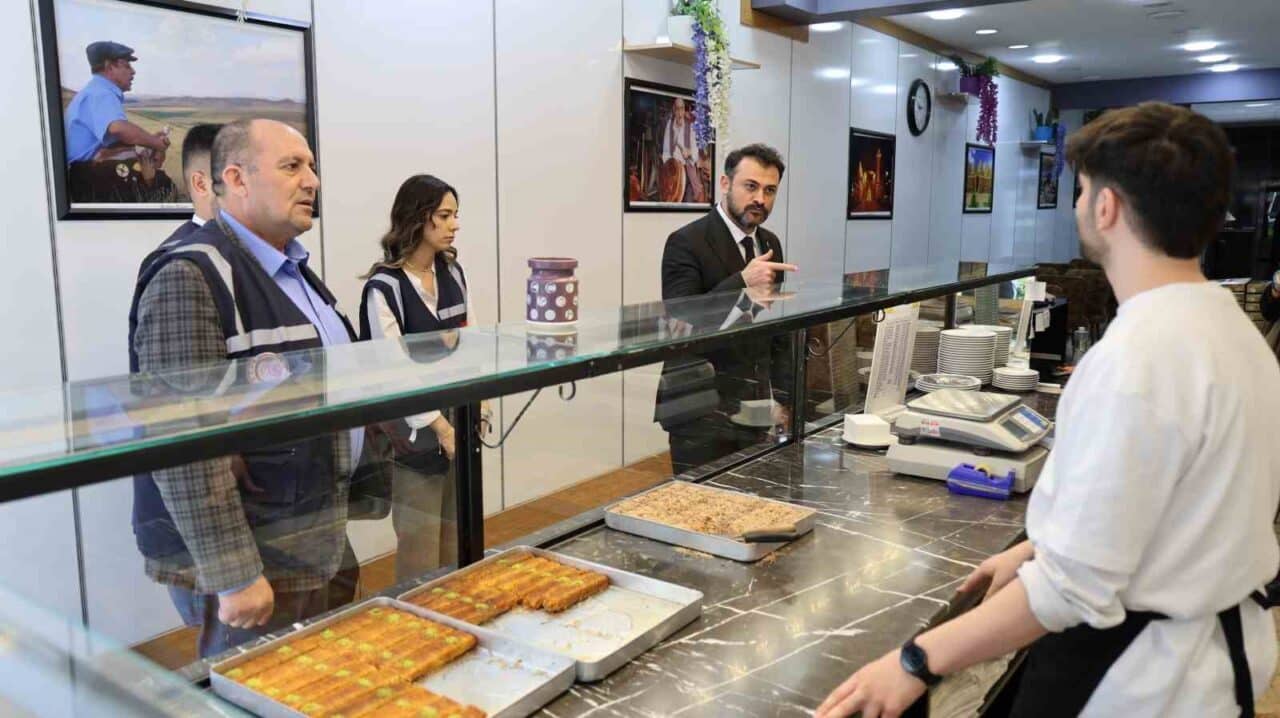 Kırşehir Ticaret İl Müdürlüğü, tatlı işletmelerine yönelik 'dara' denetimlerine başladı.