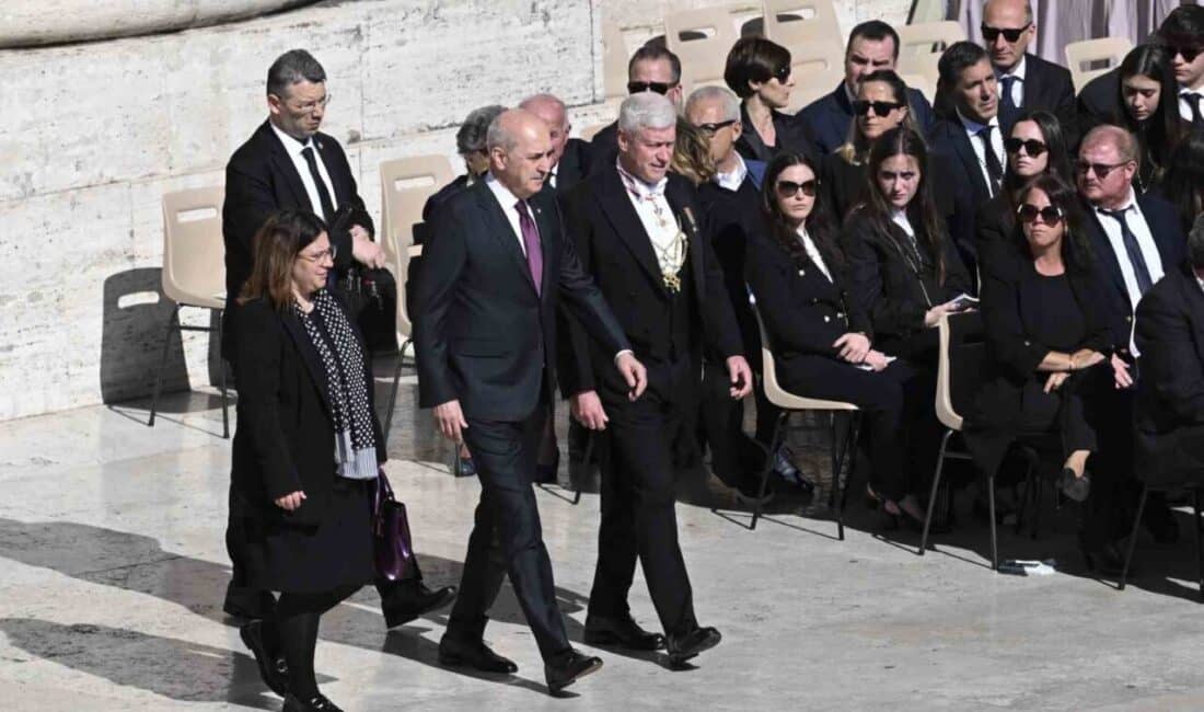 TBMM Başkanı Numan Kurtulmuş, Papa Franciscus’un cenaze törenine Türkiye’yi temsilen katıldı. TBMM Başkanı Numan Kurtulmuş, Papa Franciscus’un cenaze törenine katılmak için