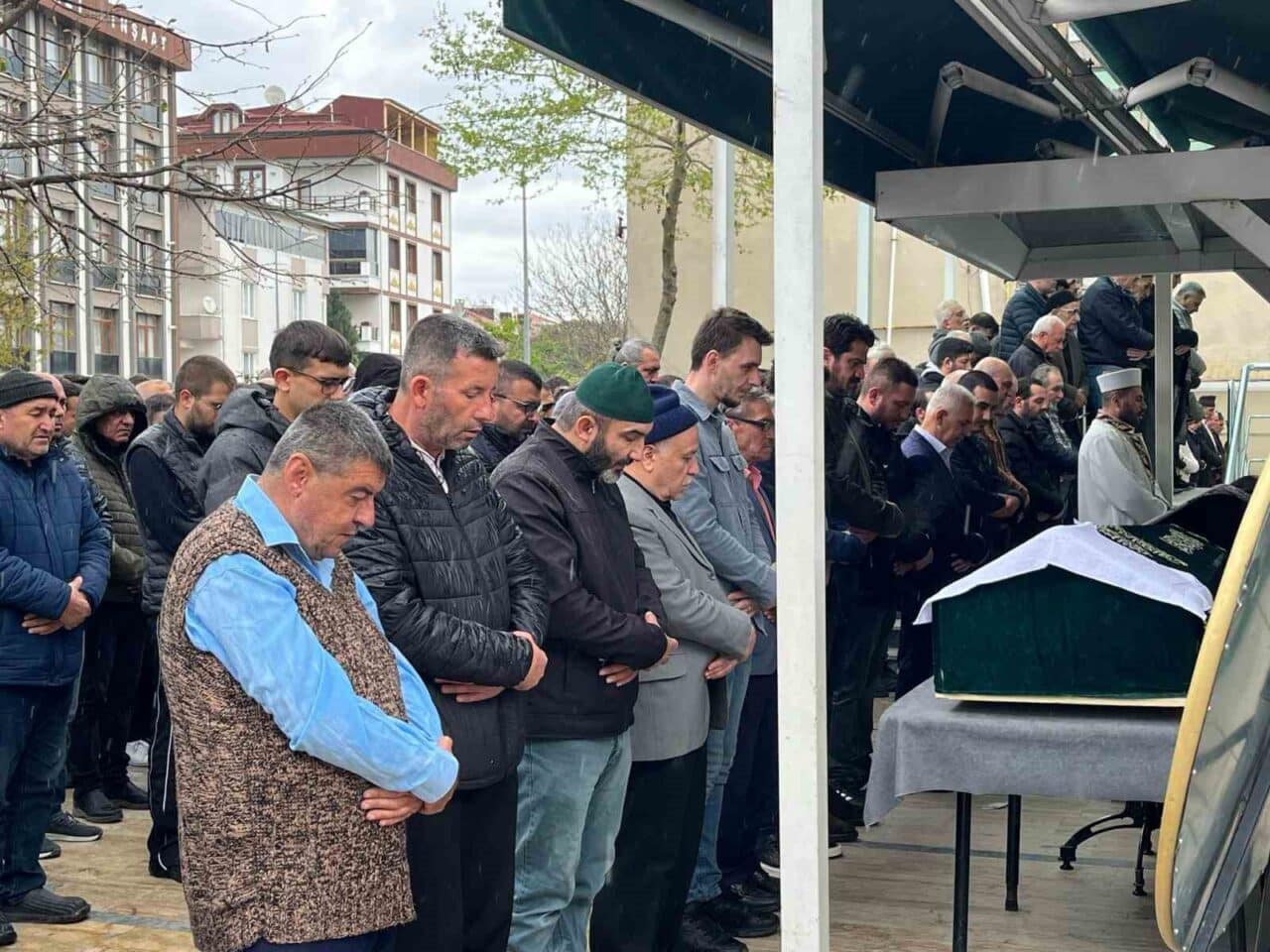 Çerkezköy'de miras yüzünden yaşanan silahlı saldırıda 50 yaşındaki Melike Garip,