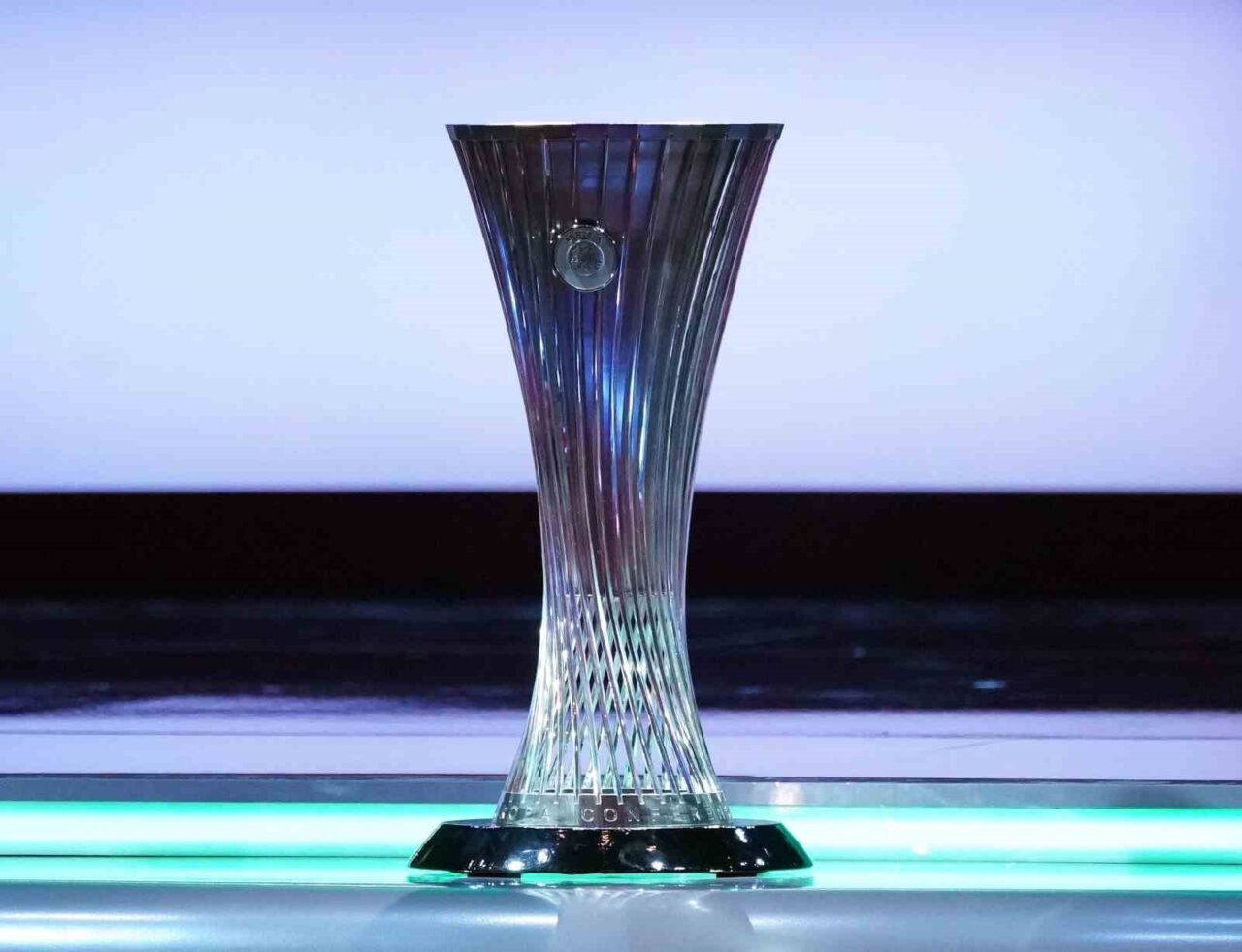 UEFA Konferans Ligi yarı final ilk maçları yarın başlayacak. Chelsea,