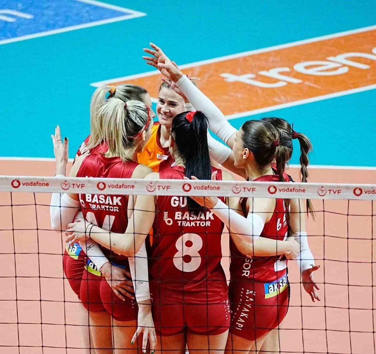 Vodafone Sultanlar Ligi play-off 1-4 etabı ilk maçında Galatasaray, Fenerbahçe’yi