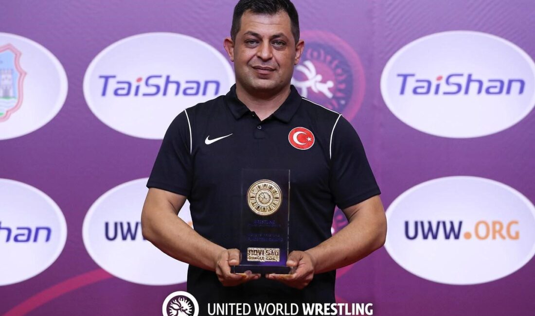 Yakup Yağcı, U20 Güreş Milli Takımı Antrenörlüğü’ne Atandı! U20 Güreş Milli Takımı Antrenörlüğü'ne atanan Yakup Yağcı, önceki görevinde