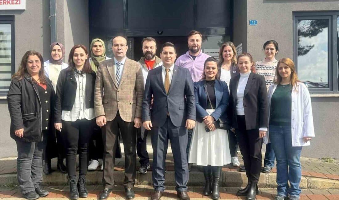 Hendek Sağlıklı Hayat Merkezi, yeni mamografi cihazıyla meme kanseri taramalarına başladı. Hendek Sağlıklı Hayat Merkezi, yeni mamografi cihazıyla meme kanseri taramalarına