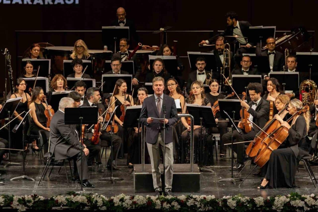 16. Uluslararası İstanbul Opera ve Bale Festivali, Gala Konseri ile