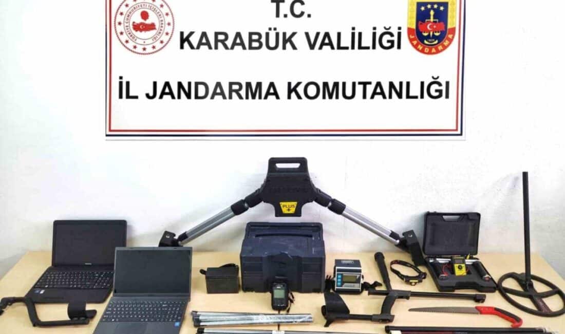 Karabük'ün Safranbolu ilçesinde jandarma ekipleri, izinsiz define arayan 5 kişiyi