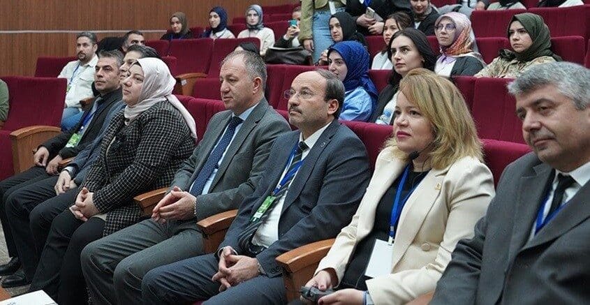 2. Ulusal Moleküler Biyoloji ve Genetik Öğrenci Kongresi Erzurum’da Başladı Erzurum Teknik Üniversitesi, 2-3 Mayıs tarihlerinde 2. Ulusal Moleküler Biyoloji