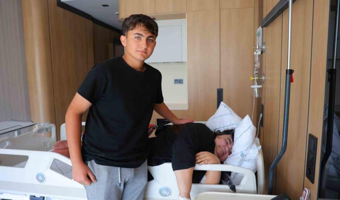 Kahramanmaraş'ta 200 kilogram ağırlığında olan Fatma Dağlı, HG Hospital'da tedaviye