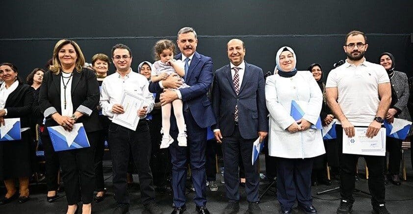Erzurum Teknik Üniversitesi, 60+ Tazelenme Üniversitesi'nin bahar dönemini yıl sonu