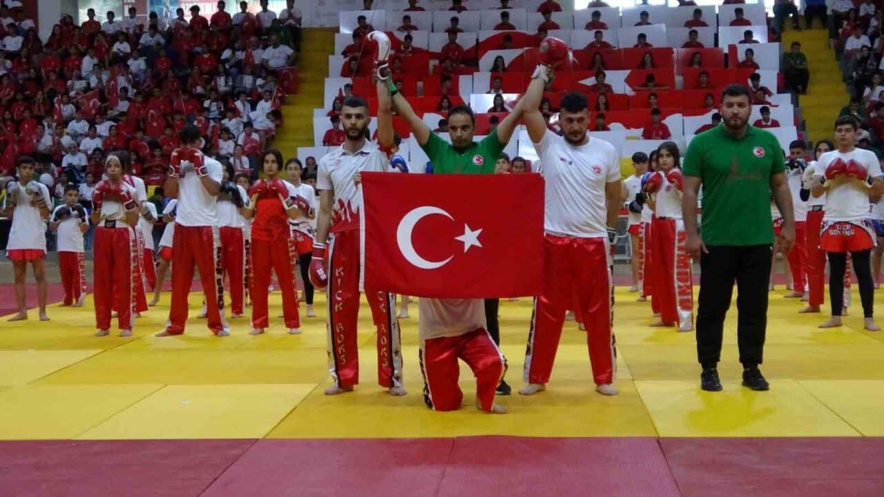 Adıyaman, 19 Mayıs Atatürk’ü Anma, Gençlik ve Spor Bayramı'nı büyük