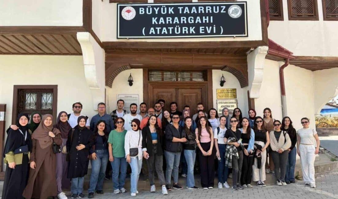 Afyonkarahisar Sağlık Bilimleri Üniversitesi Eczacılık Fakültesi 5. sınıf öğrencileri, Şuhut