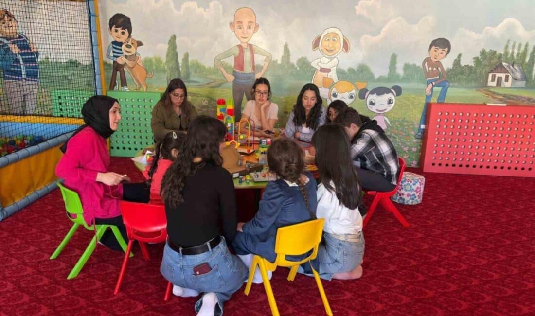 Aile Yaşam Merkezi, “Aile Yılı” etkinlikleri çerçevesinde otizmli çocuklar ve ailelerine özel bir program düzenledi. Aile Yaşam Merkezi, Aile ve Sosyal Hizmetler İl Müdürlüğü iş