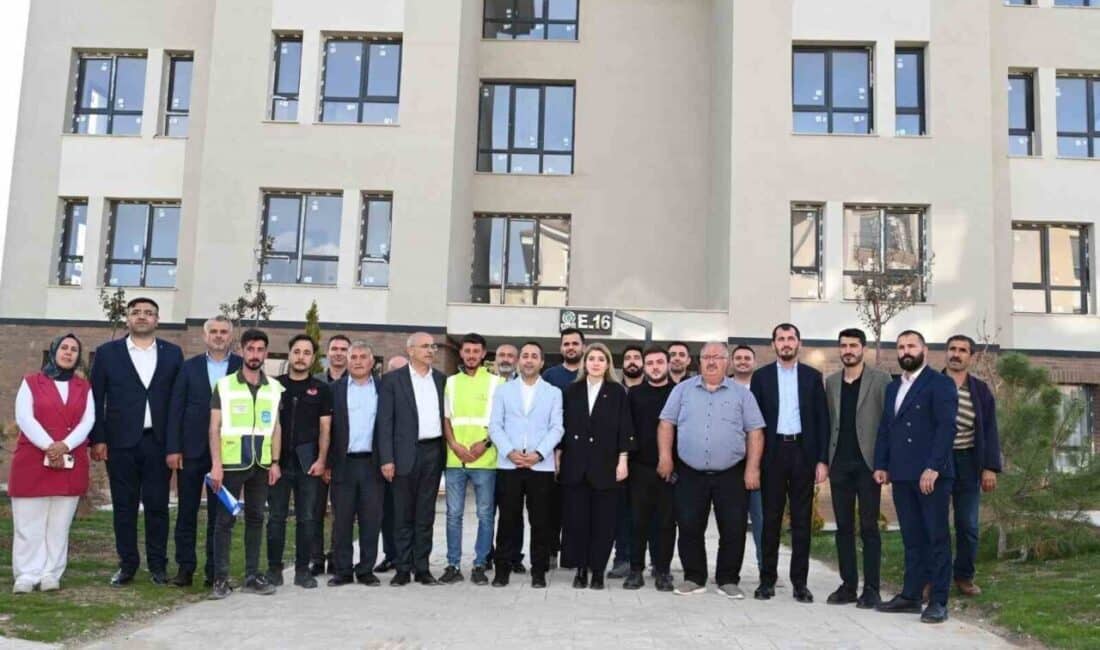 AK Parti Malatya Milletvekilleri İnanç Siraç Kara Ölmeztoprak ve Abdurrahman