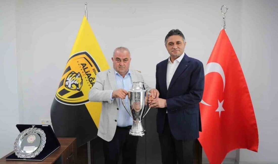 Aliağaspor FK, 3. Lig’deki Namağlup Şampiyonluğunu Kutlayarak İlk Kez 2. Lig’e Yükseldi Aliağaspor FK, 3. Lig 3. Grup'ta namağlup şampiyon olarak 2.