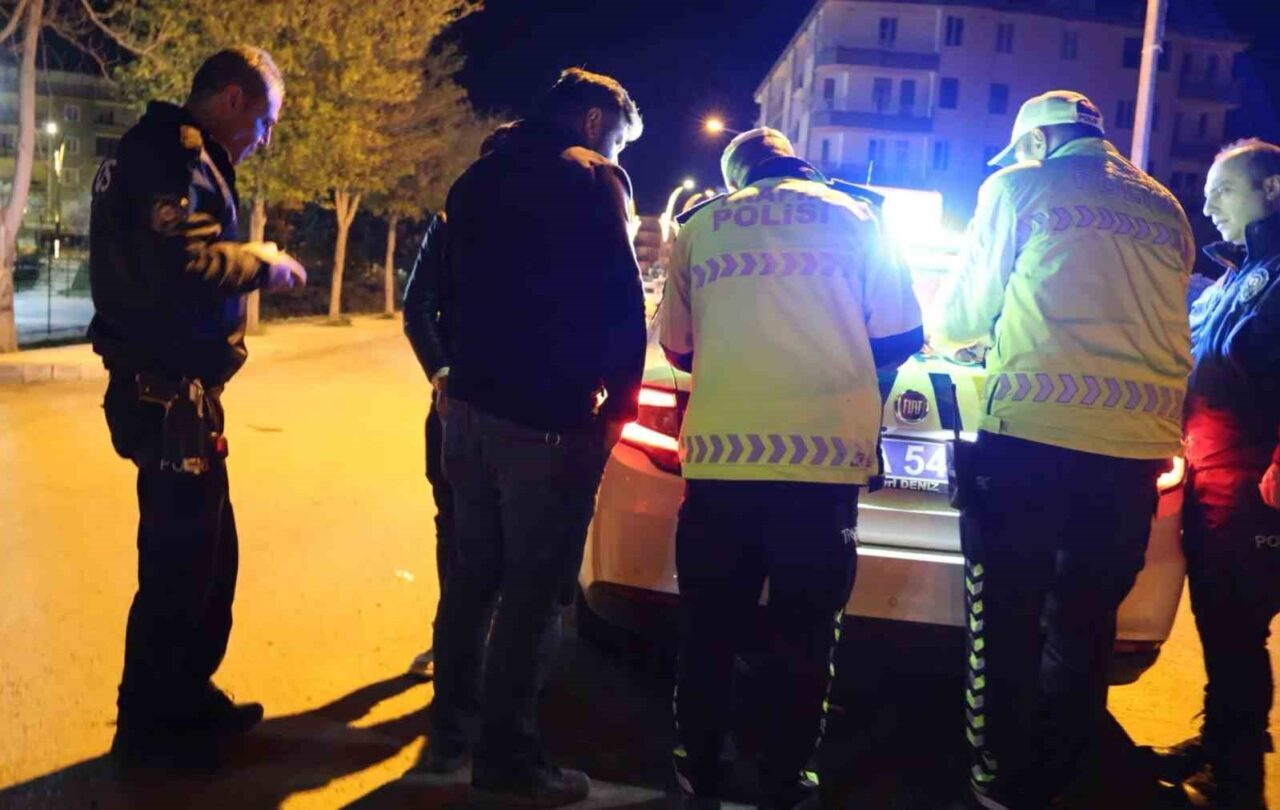 Aksaray'da alkollü motosiklet sürücüsü M.Ş. (30), polis "dur" ihtarına uymayarak