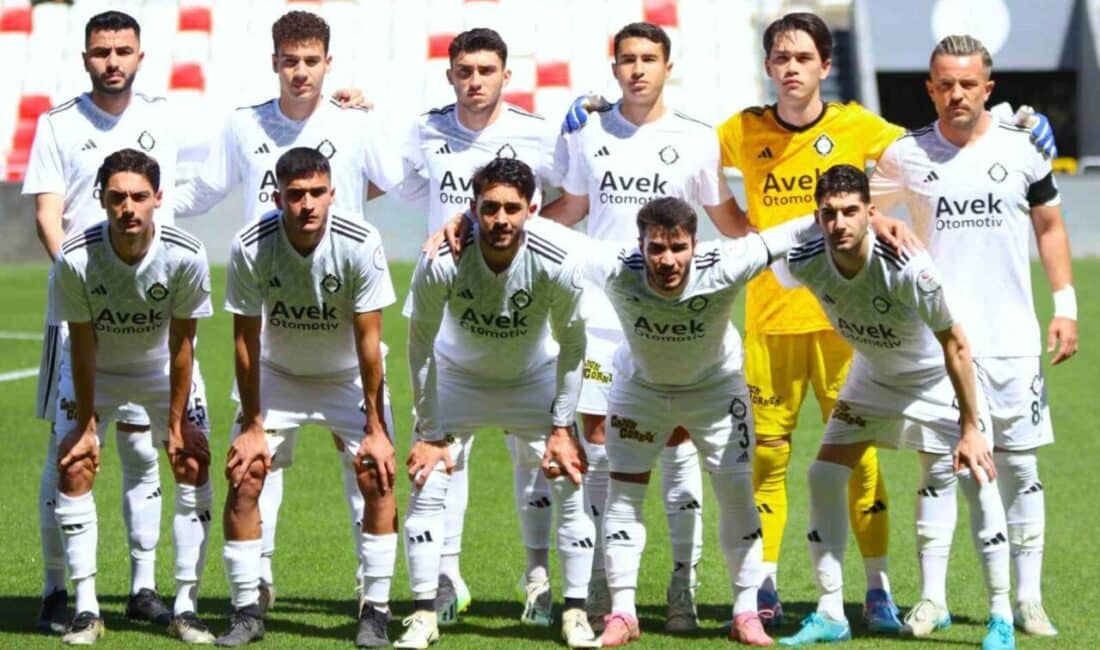 Altay, 2. Lig Beyaz Grup 34. haftasında Kırklarelispor'u 3-0 yendi.