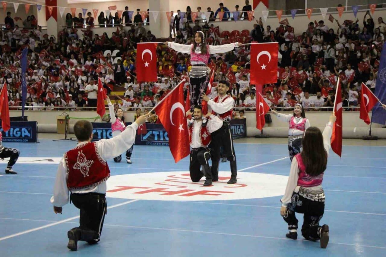 Amasya’da 19 Mayıs Atatürk’ü Anma, Gençlik ve Spor Bayramı, Vali