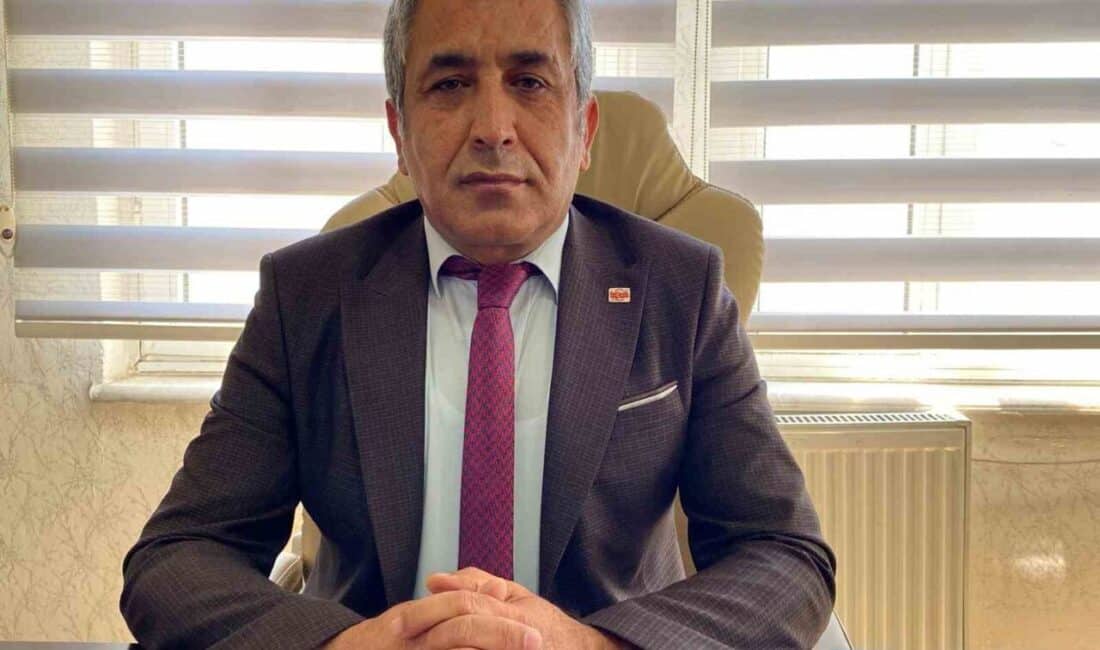 Kahramanmaraşlı gazeteci Ayhan Akyol, Anadolu Basın Yayın Birliği’nin yeni Başkanı olarak göreve başladı. Kahramanmaraşlı gazeteci Ayhan Akyol, Anadolu Basın Yayın Birliği'nin (ABYB) yeni