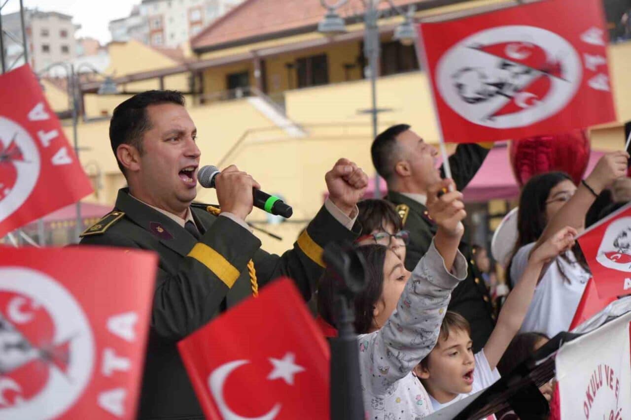 Samsun'da Sahra Sıhhiye Okulu ve Eğitim Merkezi Bölge Bando Komutanlığı,