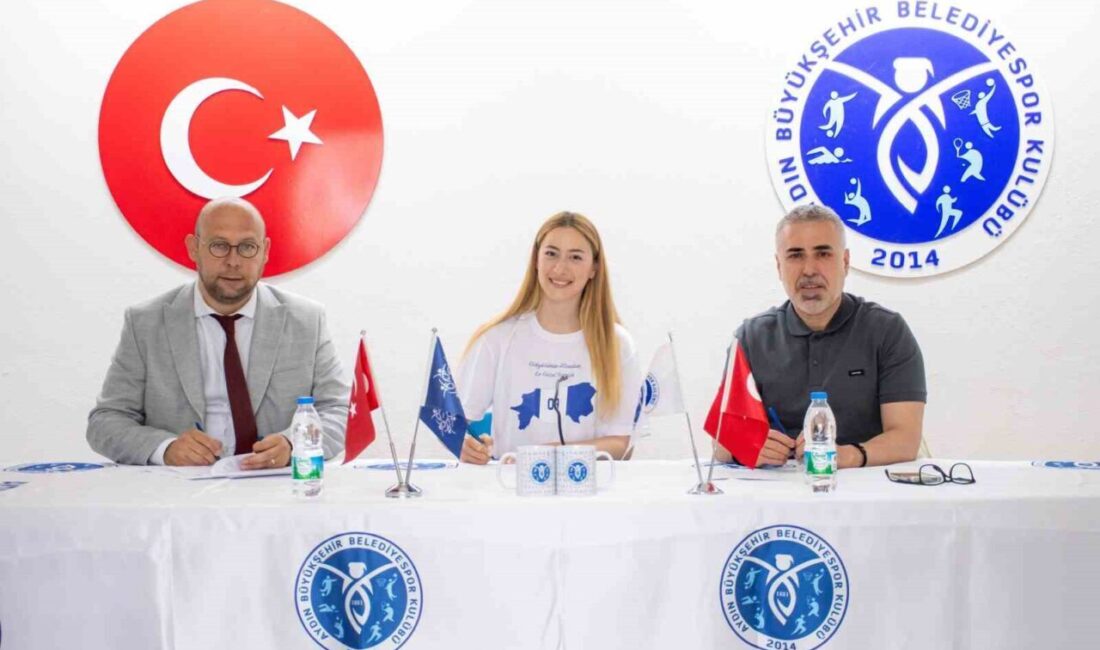 Aydın Büyükşehir Belediyespor, Aras Kargo’dan Gizem Mısra Aşçı ile Anlaştı! Aydın Büyükşehir Belediyespor, Aras Kargo'dan 1998 doğumlu pasör Gizem Mısra