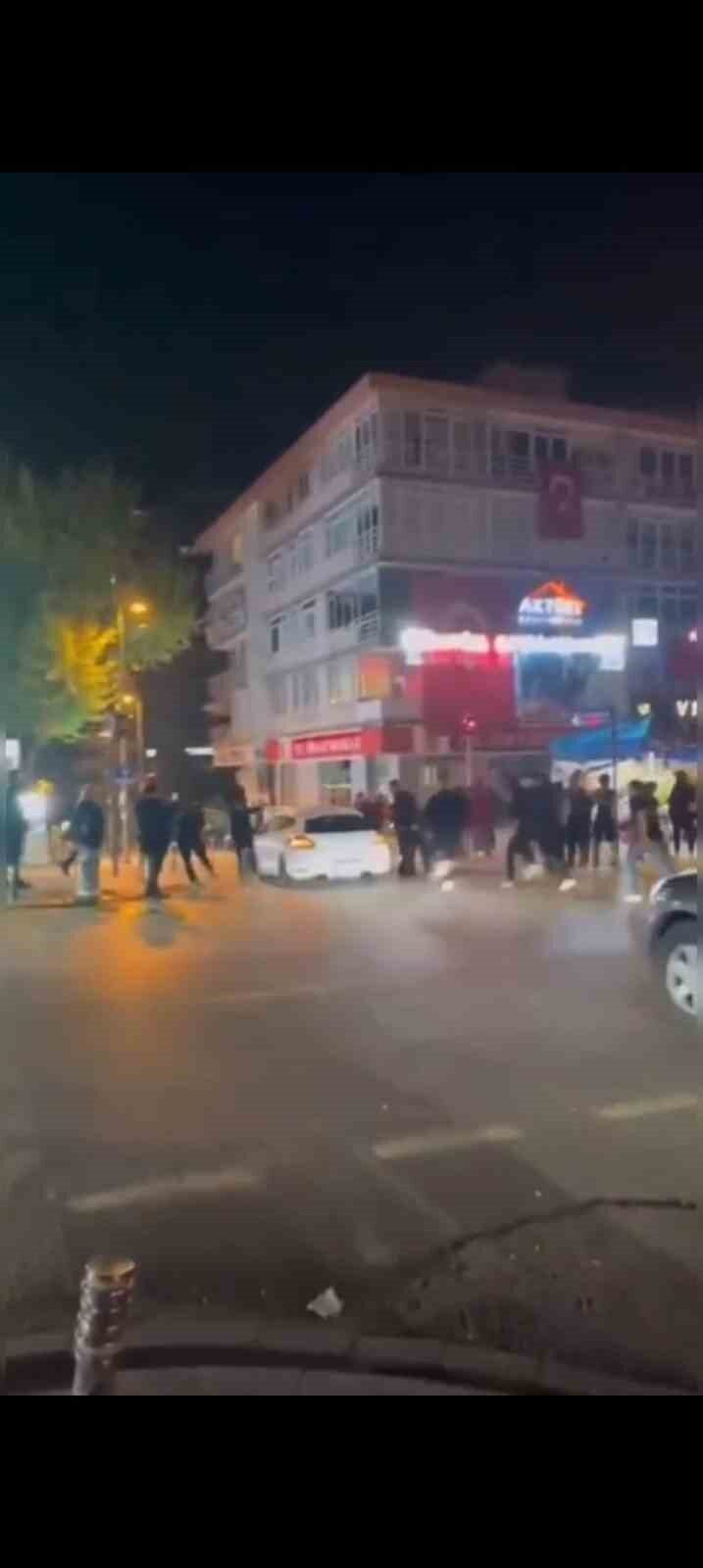 Galatasaray, ligin bitimine iki hafta kala şampiyonluğunu kutlamak için Bağdat