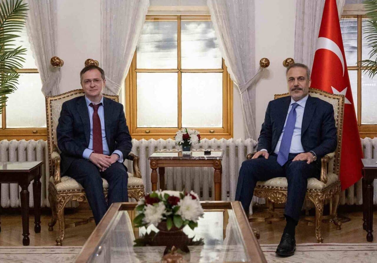 Dışişleri Bakanı Hakan Fidan, Cumhurbaşkanlığı Dolmabahçe Ofisi'nde Rusya Devlet Başkan