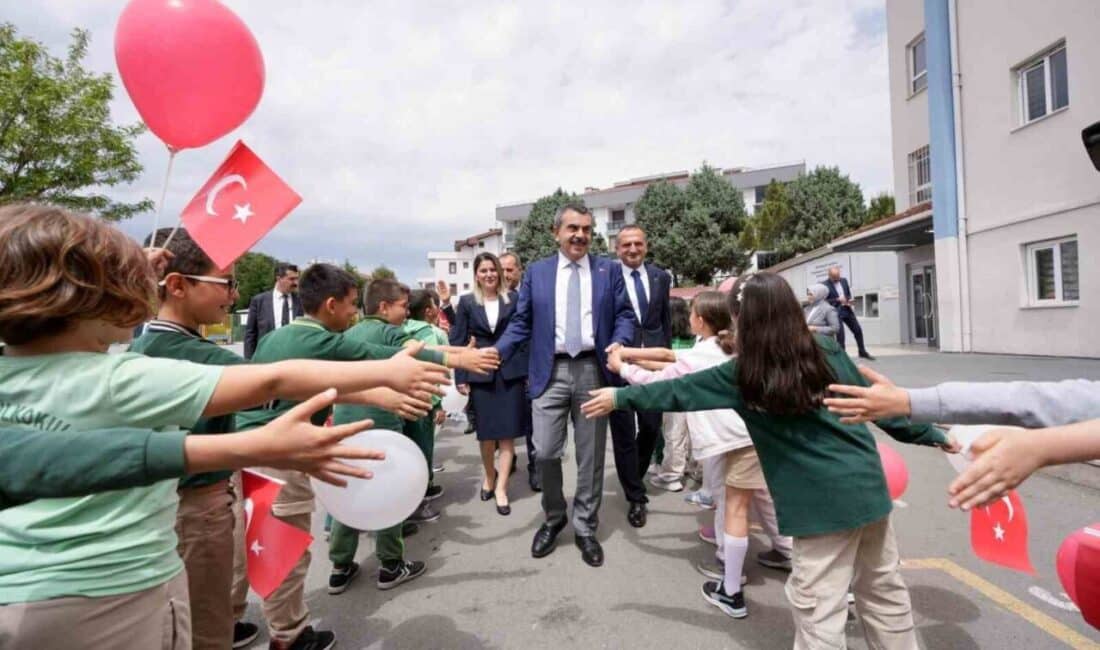 Milli Eğitim Bakanı Yusuf Tekin, 16 Mayıs'ta Tuzla Atatürk İlkokulu'nu
