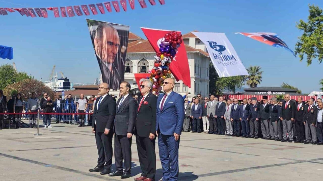 Bandırma'da, 19 Mayıs Atatürk’ü Anma Gençlik ve Spor Bayramı resmi