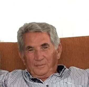 Balıkesir'in Bandırma ilçesinde 83 yaşındaki Hayrettin Torun, eşi Birsen Torun