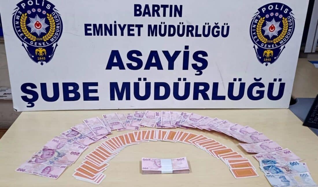 Bartın'da bir kıraathaneye yapılan kumar baskınında 4 kişiye toplamda 36