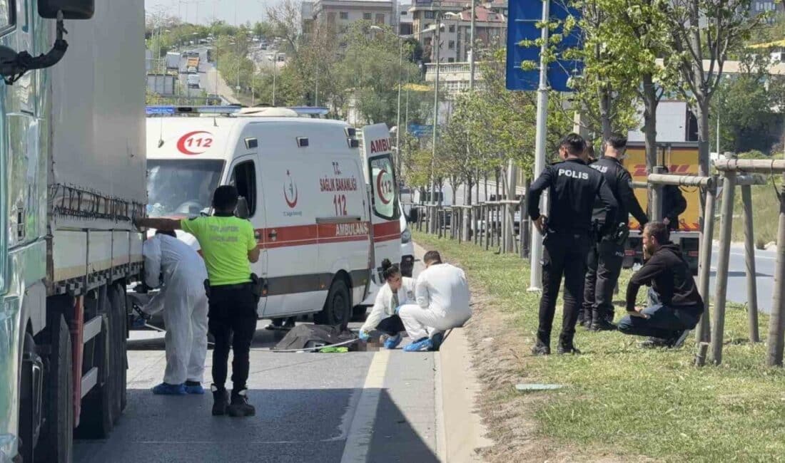 Başakşehir'de yolun karşısına geçmeye çalışan 59 yaşındaki Yakup Altınboğa, bir