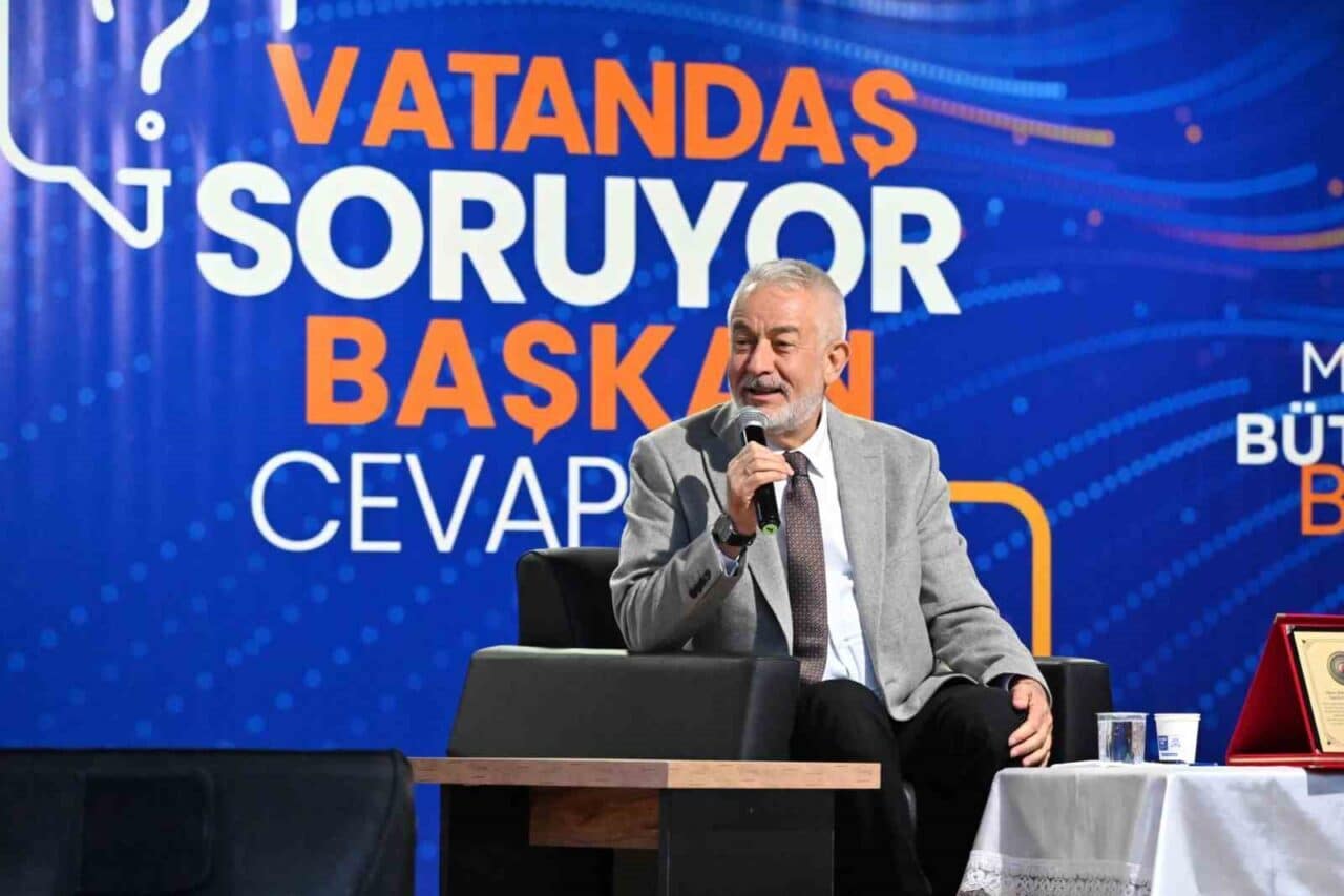 Isparta Belediye Başkanı Şükrü Başdeğirmen, Halife Sultan Mahallesi’nde düzenlenen “Vatandaş