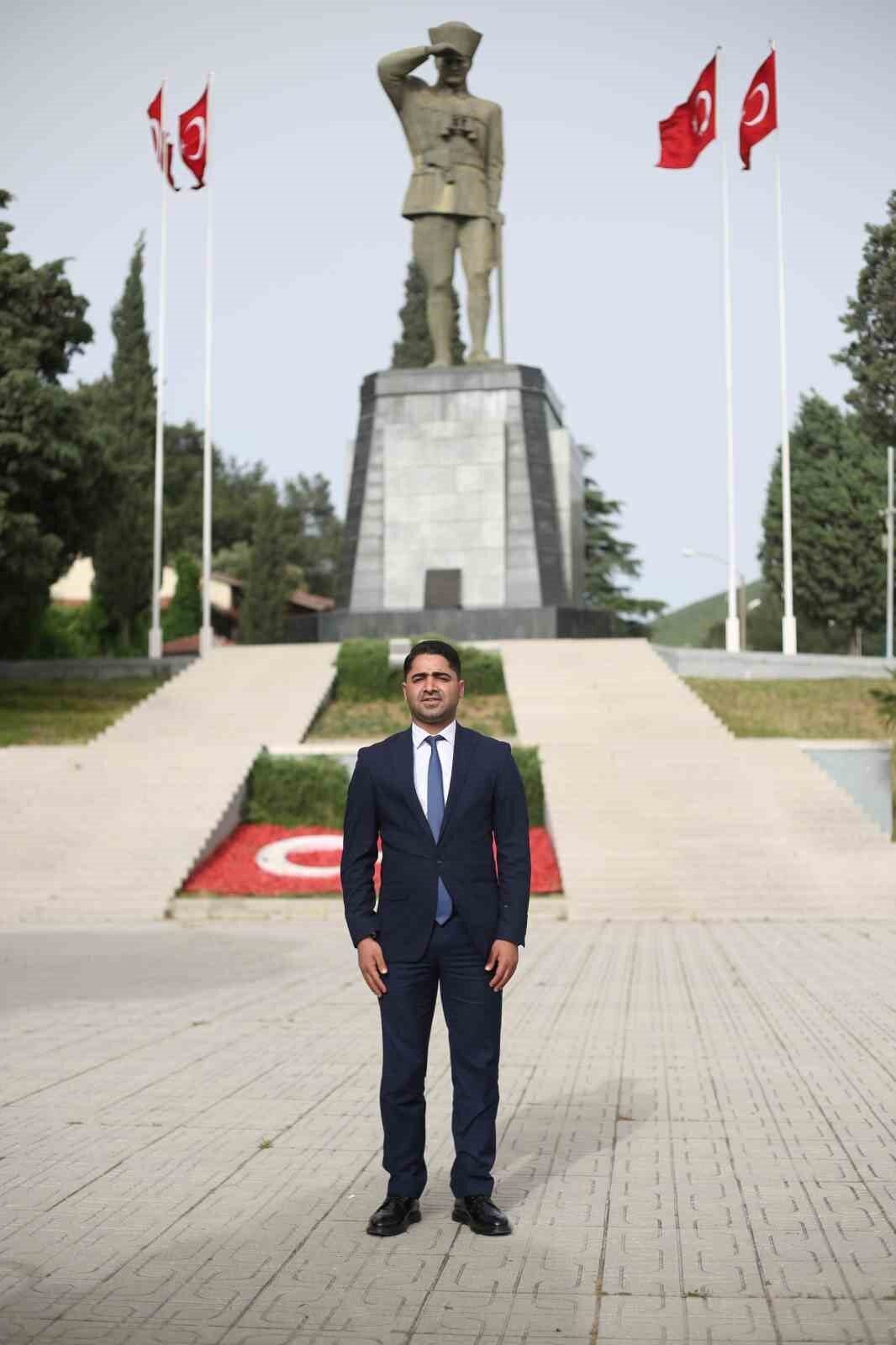 Ege Bölgesi Gençlik Platformu Başkanı Osman Harmandan, 19 Mayıs Atatürk’ü