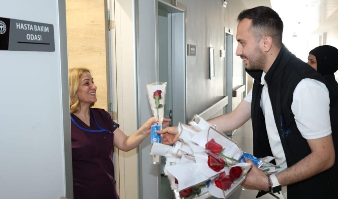 Bünyan Belediye Başkanı Selahattin Metin, Hemşireler Haftası nedeniyle Bünyan Devlet