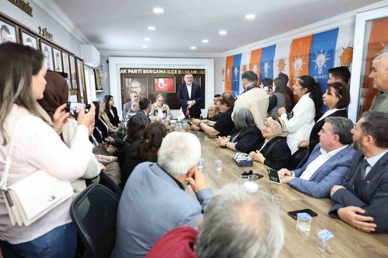 AK Parti İzmir İl Başkanı Bilal Saygılı, Bergama ziyaretinde ilçenin