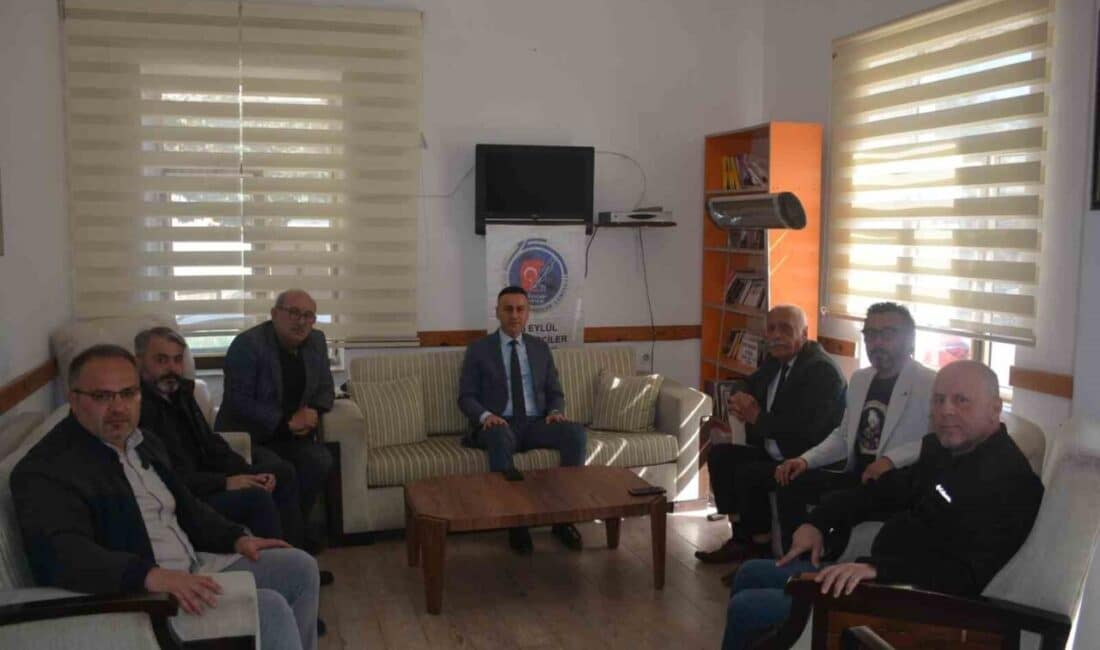 Sinop Başsavcısı Mesut Pektaş, Yerel Gazetecilerle Bir Araya Geldi Sinop Cumhuriyet Başsavcısı Mesut Pektaş, Sinop 15 Eylül Gazeteciler Cemiyeti’nde