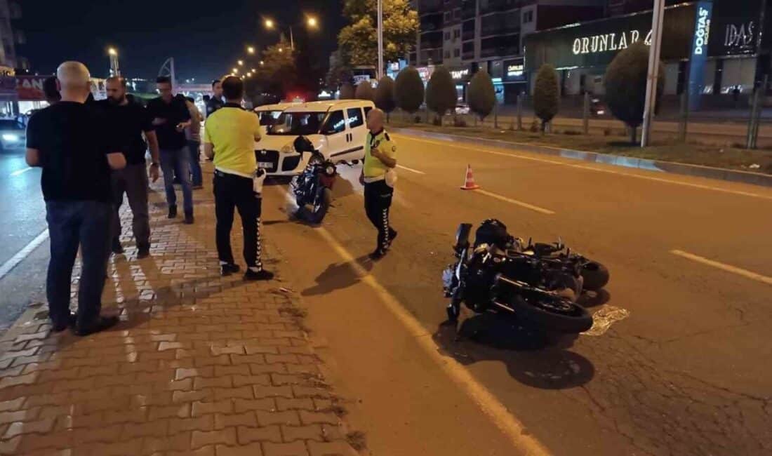Batman’da polis memuru ve eşi motosiklet kazasında yaralandı Batman'da, A.S. (47) ve eşi F.S. (49) motosikletle seyir halindeyken