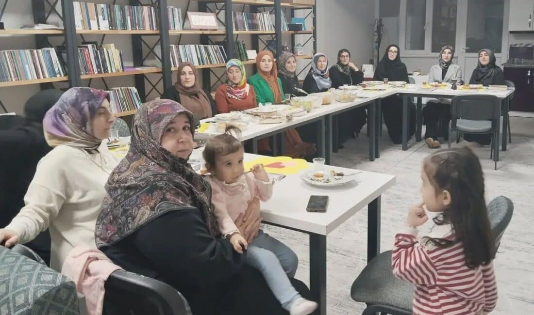 Bayburt İl Müftülüğü, öğrenci velilerine yönelik 'Dijital Dünyada Ebeveyn Olmak'