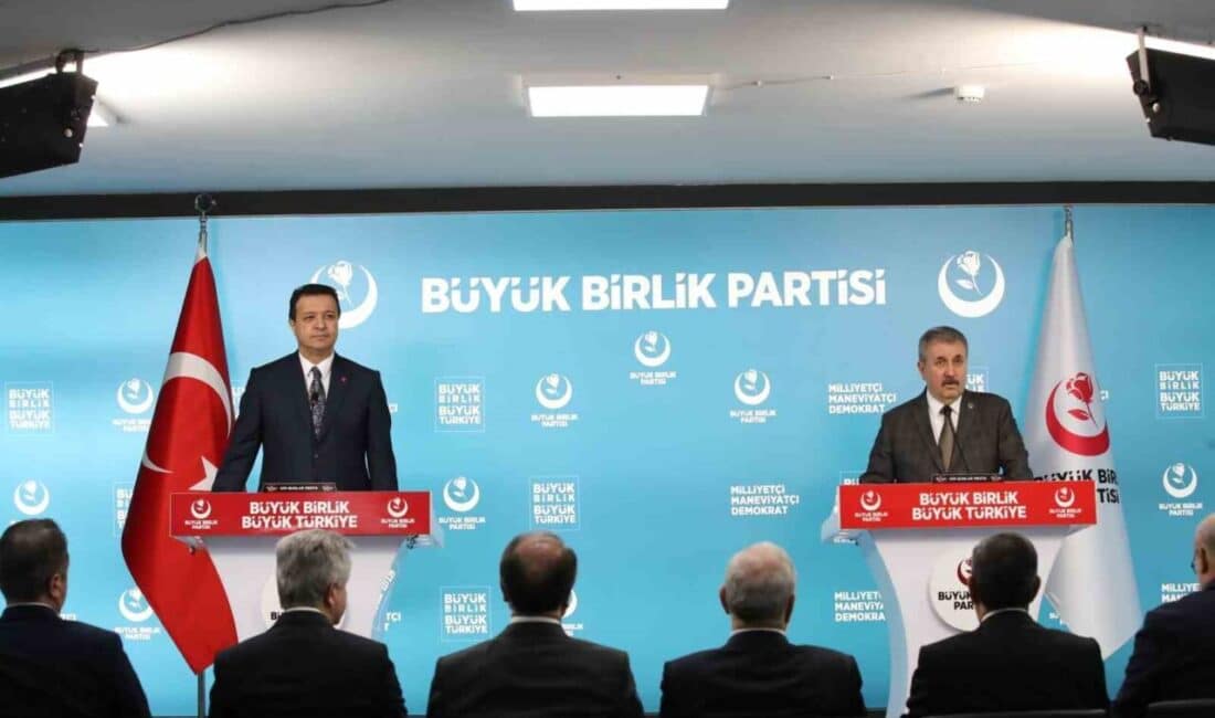 Büyük Birlik Partisi Genel Başkanı Mustafa Destici, Saadet Partisi Genel