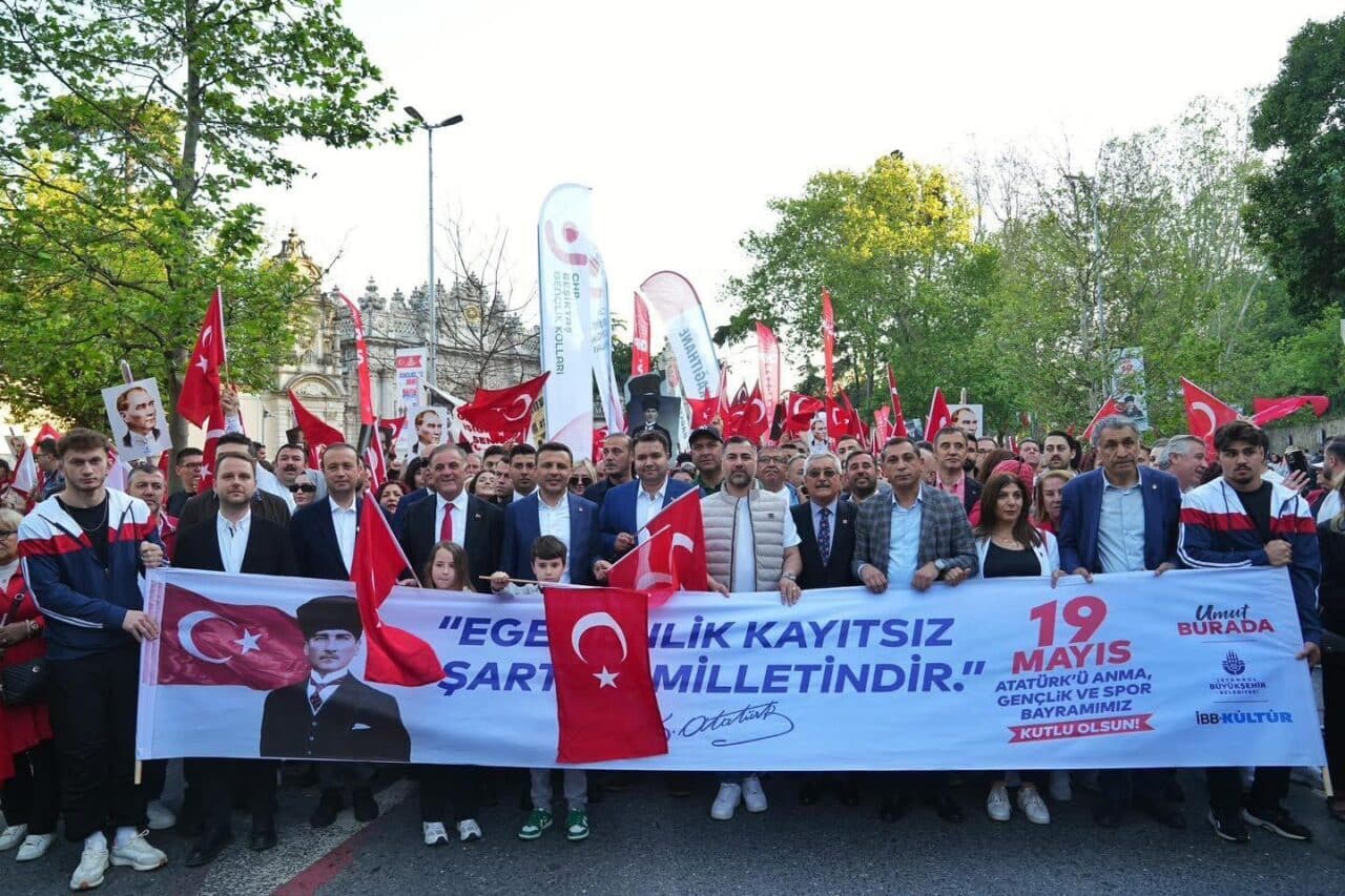 Beşiktaş Belediyesi, 19 Mayıs’ı Cüneyt Arkın Sanatçılar Parkı'nda düzenlenen Gençlik