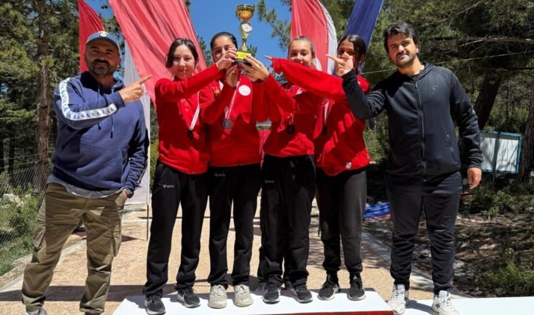 Bilecik, Anadolu Yıldızları Ligi'nde kros atletizm dalında Marmara üçüncülüğünü kazanarak