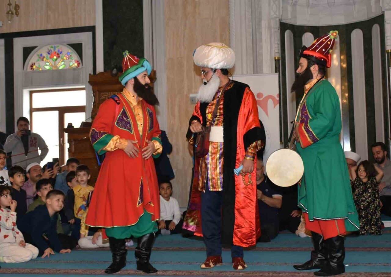 Bilecik İl Müftülüğü, Diyanet Gençlik Koordinatörlüğü ile birlikte Kayıboyu Camii’nde
