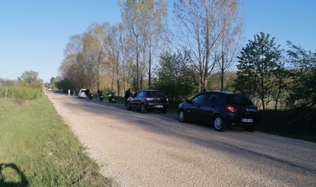 Bilecik’te motosiklet ve otomobil çarpıştı, iki kişi hastaneye kaldırıldı Bilecik'te motosiklet ile otomobilin çarpışması sonucu Safkan Mustafa Ç. ve