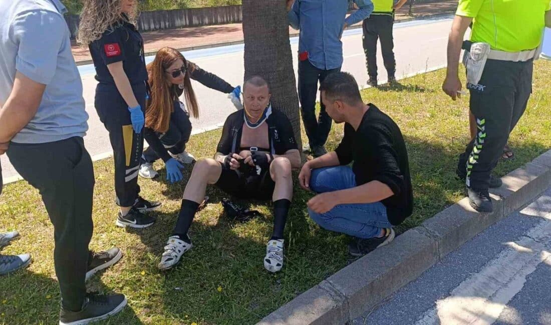 Manavgat’ta bisikletli Norveçli Morten Reeedtz, park halindeki Mustafa Erkuş’a ait