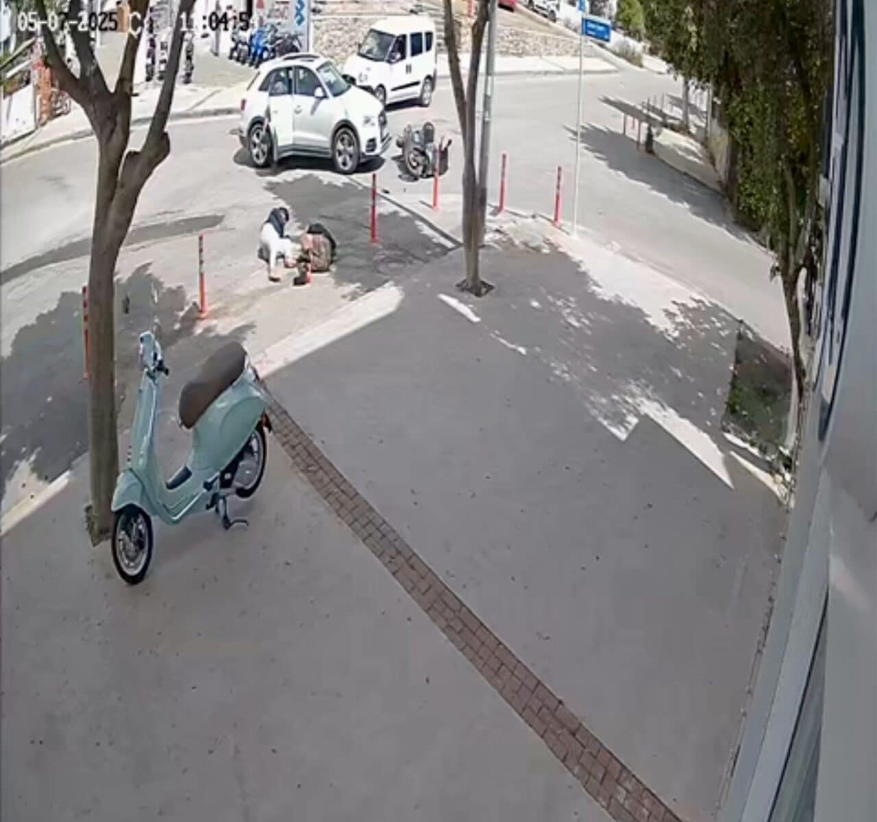 Bodrum'da, Hüseyin T.'nin sürdüğü motosiklet, sollama yaparken Ceylan B. yönetimindeki
